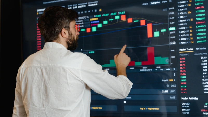 Medical Device ETFs Get a Lift from Surgery’s Return and a Wave of Acquisitions